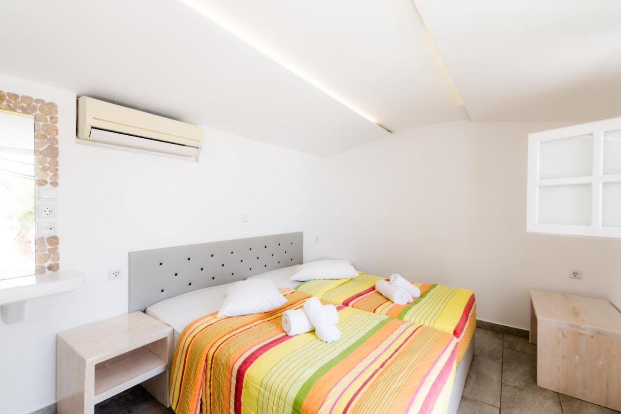 Cabin (1 Adult)